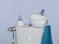 Lave-mains pour toilettes WiCi Mini - Monsieur L (91) - 1 sur 2